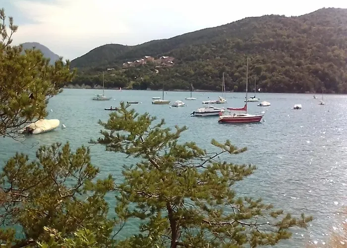 4 Personnes Appartement Seyne